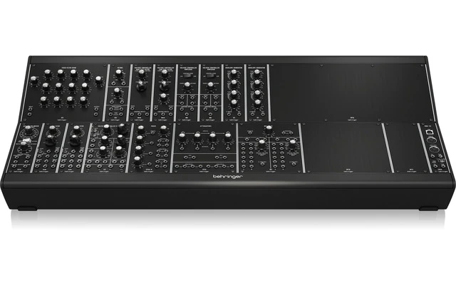 Behringer System 15