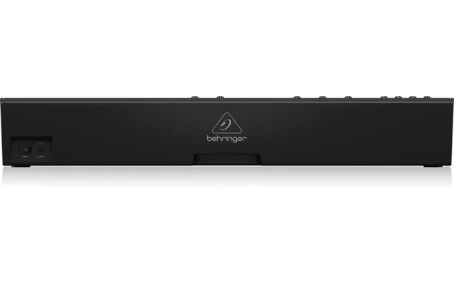 Behringer System 15