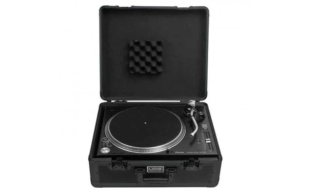 UDG Ultimate Pick Foam Flight Case Multi Format Turntable Black