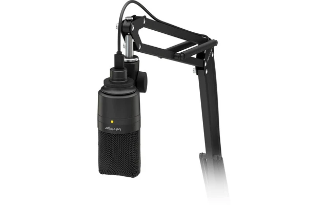 Behringer D3 Podcast Bundle