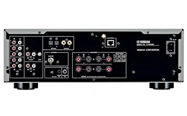 Yamaha R-N803