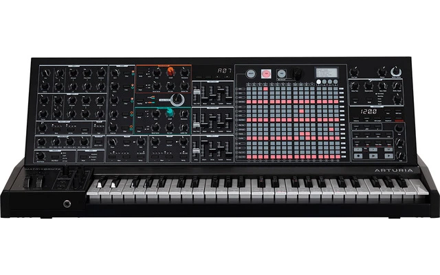 Arturia MatrixBrute Noir