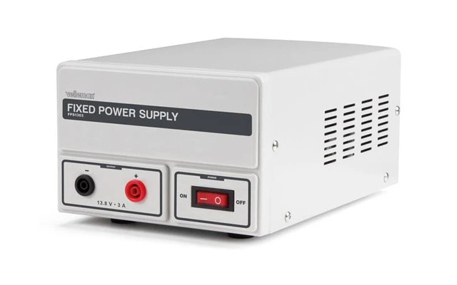 Fuente de alimentación con tensión de salida fija 13.8 VDC / 3 A