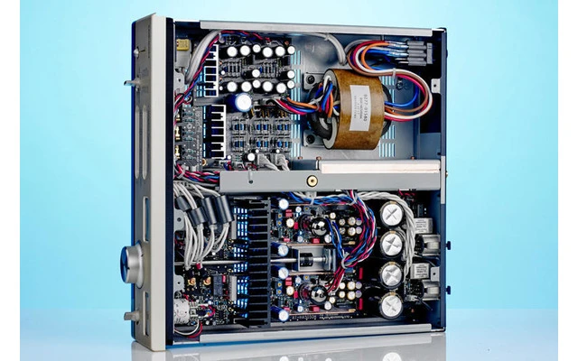 Imagenes de Audio Technica AT-HA5050H