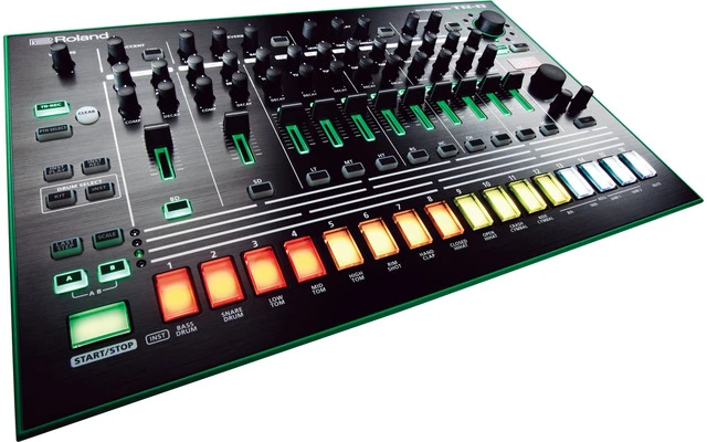 Roland AIRA TR-8