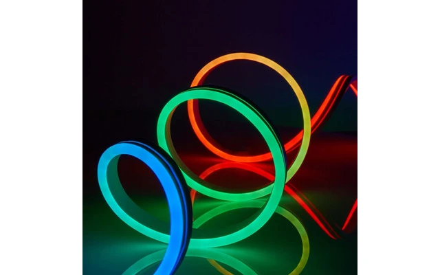 Tira de LED a todo color SmartLife - Wi-Fi - Multicolor - 5000 mm - IP65 - 960 lm - Android