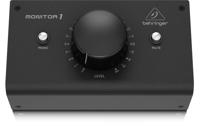 Behringer Monitor 1