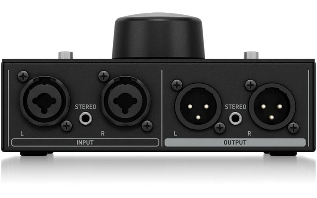 Behringer Monitor 1