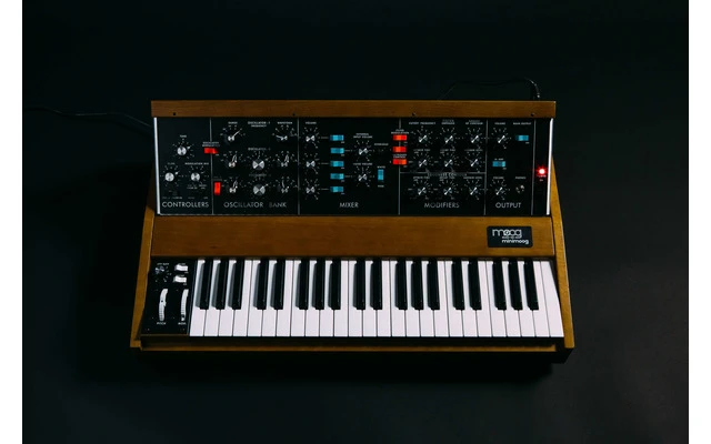 Moog MiniMoog Model D