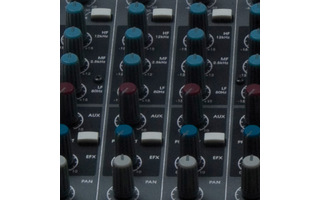 American Audio M1224FX