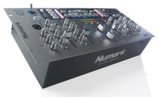 Imagenes de Numark AVM02