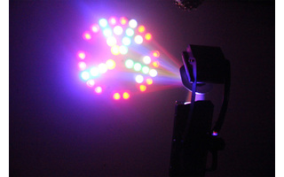 Efecto scanner LED RGBWA SCAN-MOON