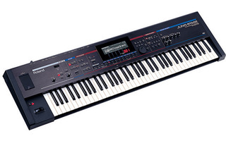 Imagenes de Roland Juno Stage