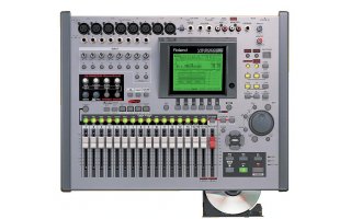 Roland VS-2000CD - レコーディング/PA機器
