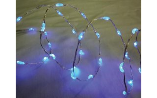 Cadena de luz con LEDs - color azul - 30 LEDs XML16B