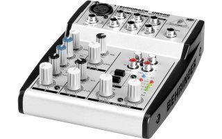 Imagenes de Behringer Eurorack UB502