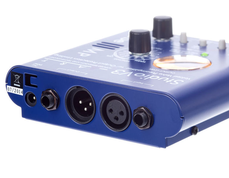 Studio v3. Предусилитель artube studio v3. микрофонный предусилитель art tube. art tube mp studio v3 preamp. art tube mp studio v3 характеристики.