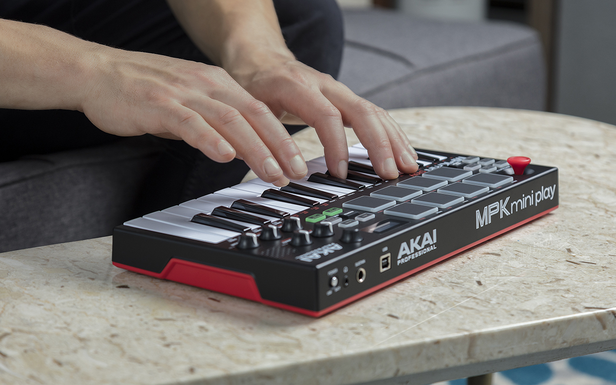 Akai mpk mini play djmania