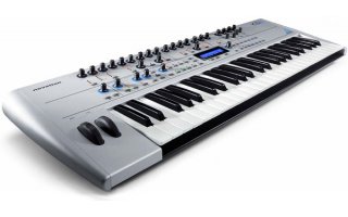 Imagenes de Novation KS4