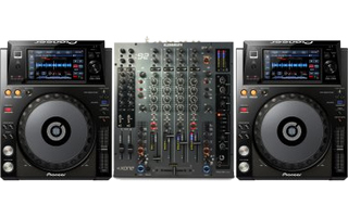 A&H Xone 92 + 2x Pioneer DJ XDJ-1000 MK2