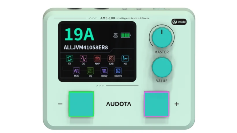 Multiefectos compacto AUDOTA AME-100 con pantalla a color y pulsadores iluminados
