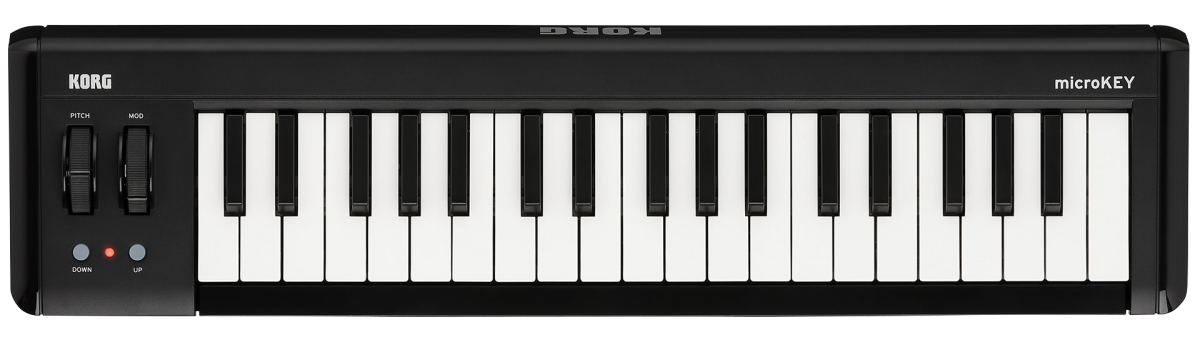 Korg microKEY2-37 visto de cima, com as rodas PITCH e MOD, os botões de oitava e as 37 mini teclas