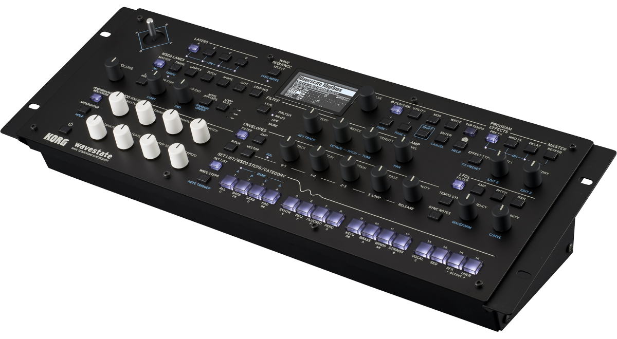 Korg wavestate module visto em perspetiva sobre os suportes, com o joystick vetorial e os 8 Mod Knobs