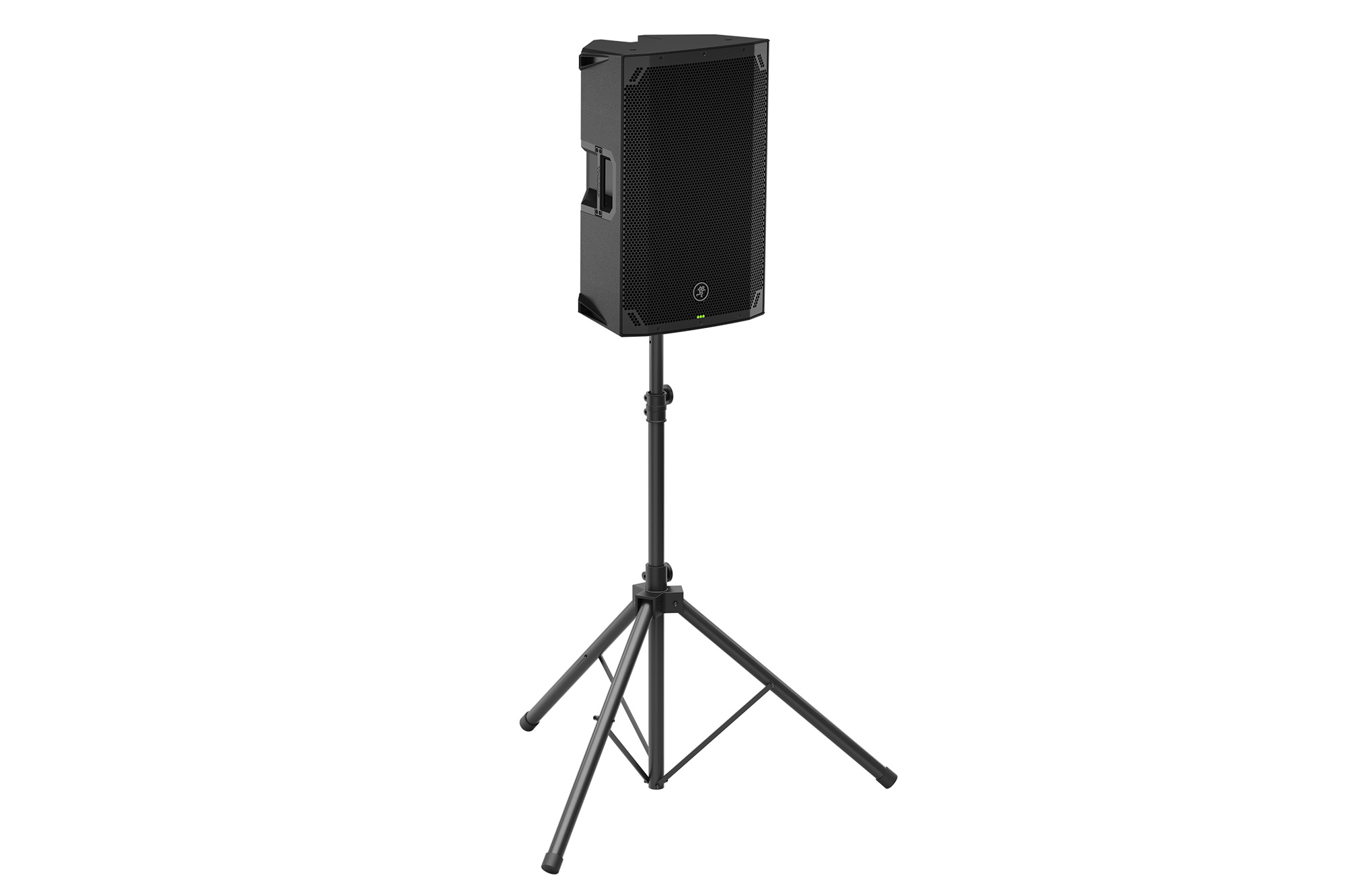 Mackie Thump15v4 montado sobre un trípode de altavoz