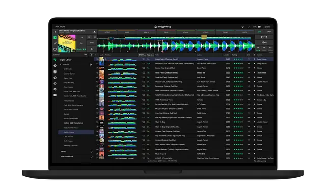 Interfaz de Engine DJ Desktop en un portátil, con formas de onda y la biblioteca de temas